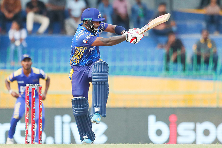 ලාහෝර් කලෑන්ඩර්ස් PSL ශූරතාවය දිනාගනියි